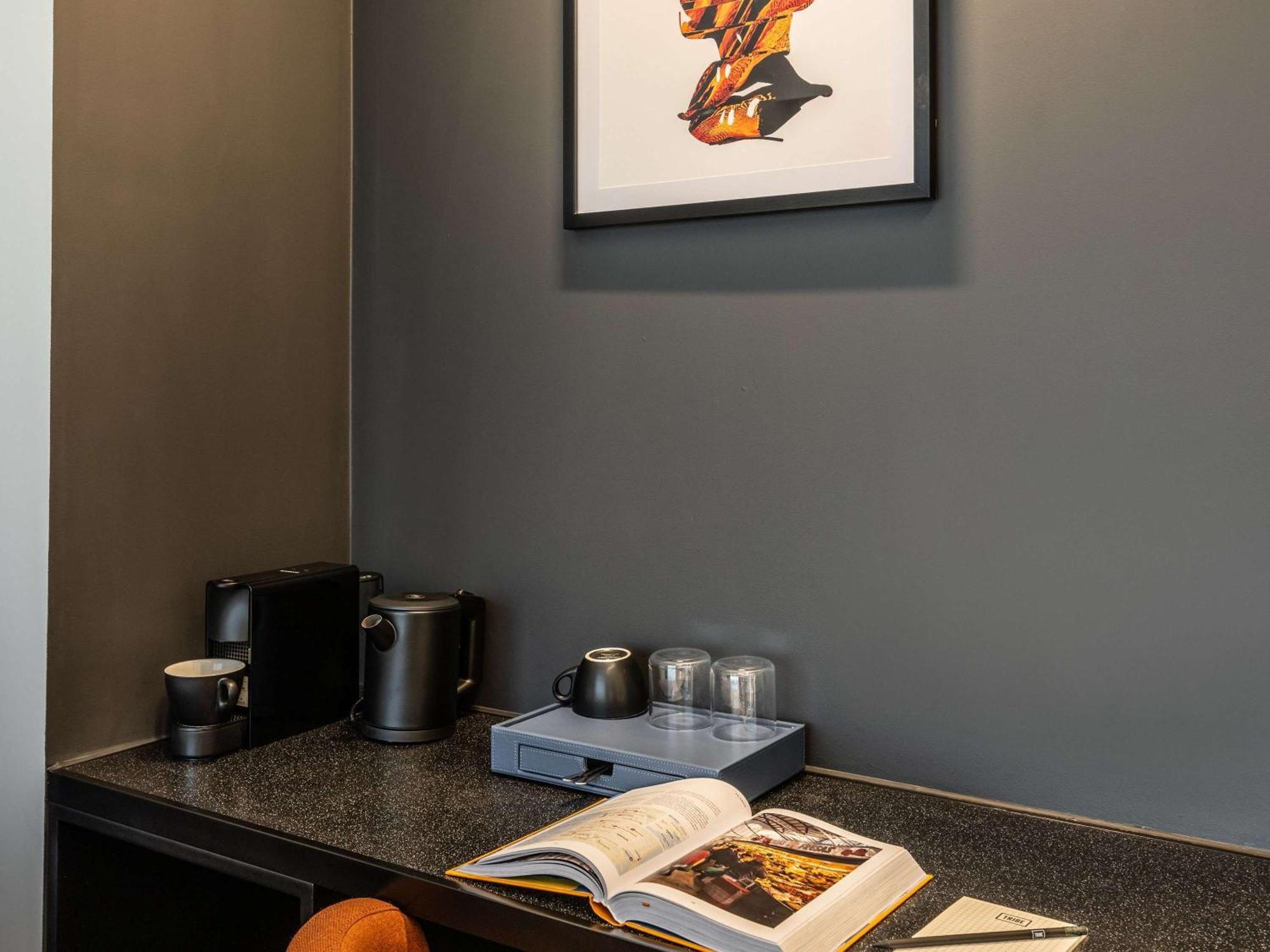 Tribe Manchester Airport By Accor Hale  Exterior photo